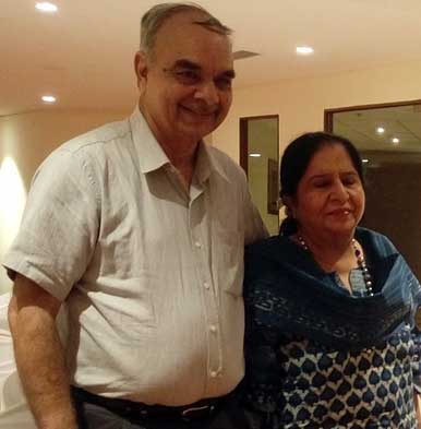 The illustrious Dolly Khanna and Rajiv Khanna